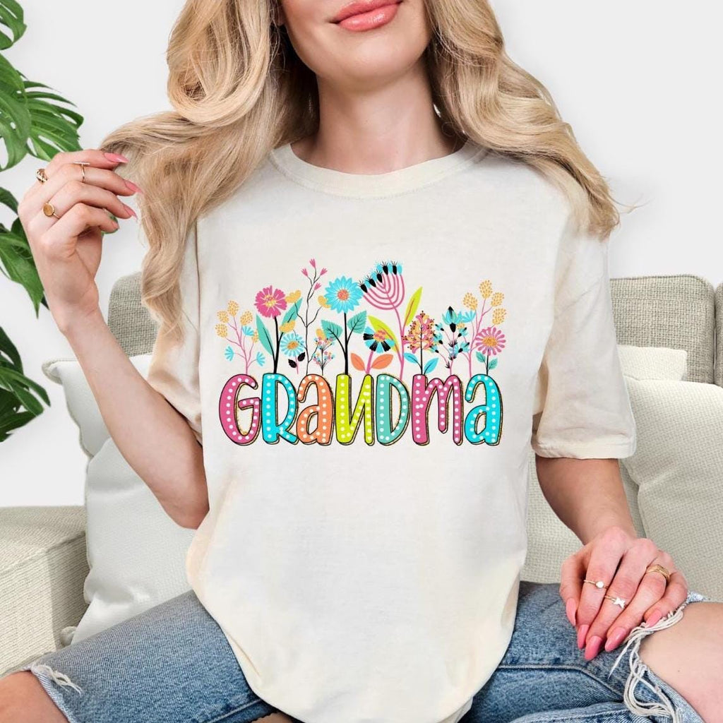 Floral Comfort Colors Grandma short sleeve shirt, Quality soft cotton t-shirt, Grandma-to-be celebration shirt