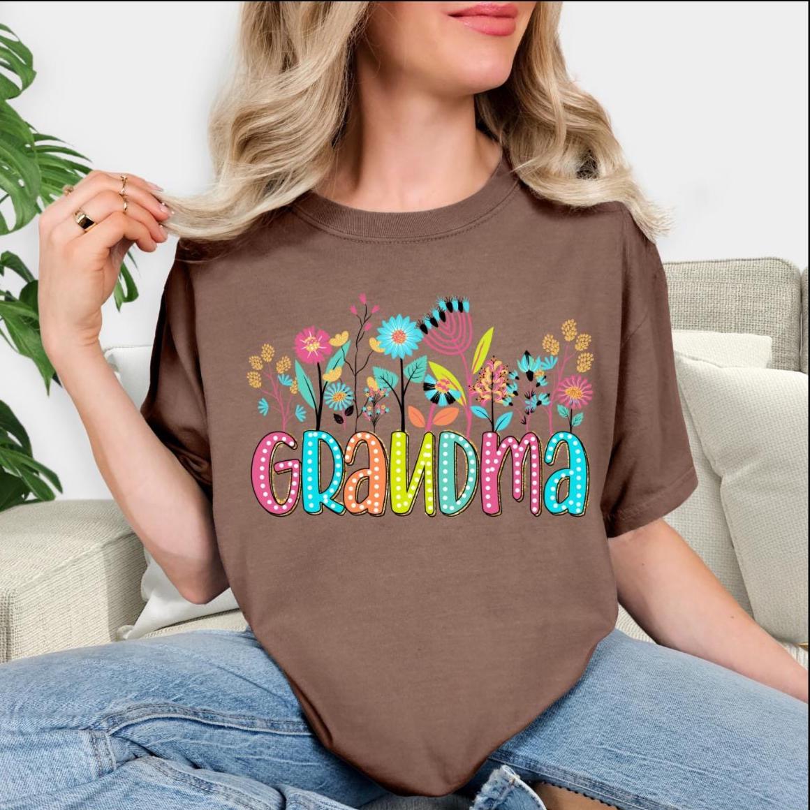 Floral Comfort Colors Grandma short sleeve shirt, Quality soft cotton t-shirt, Grandma-to-be celebration shirt