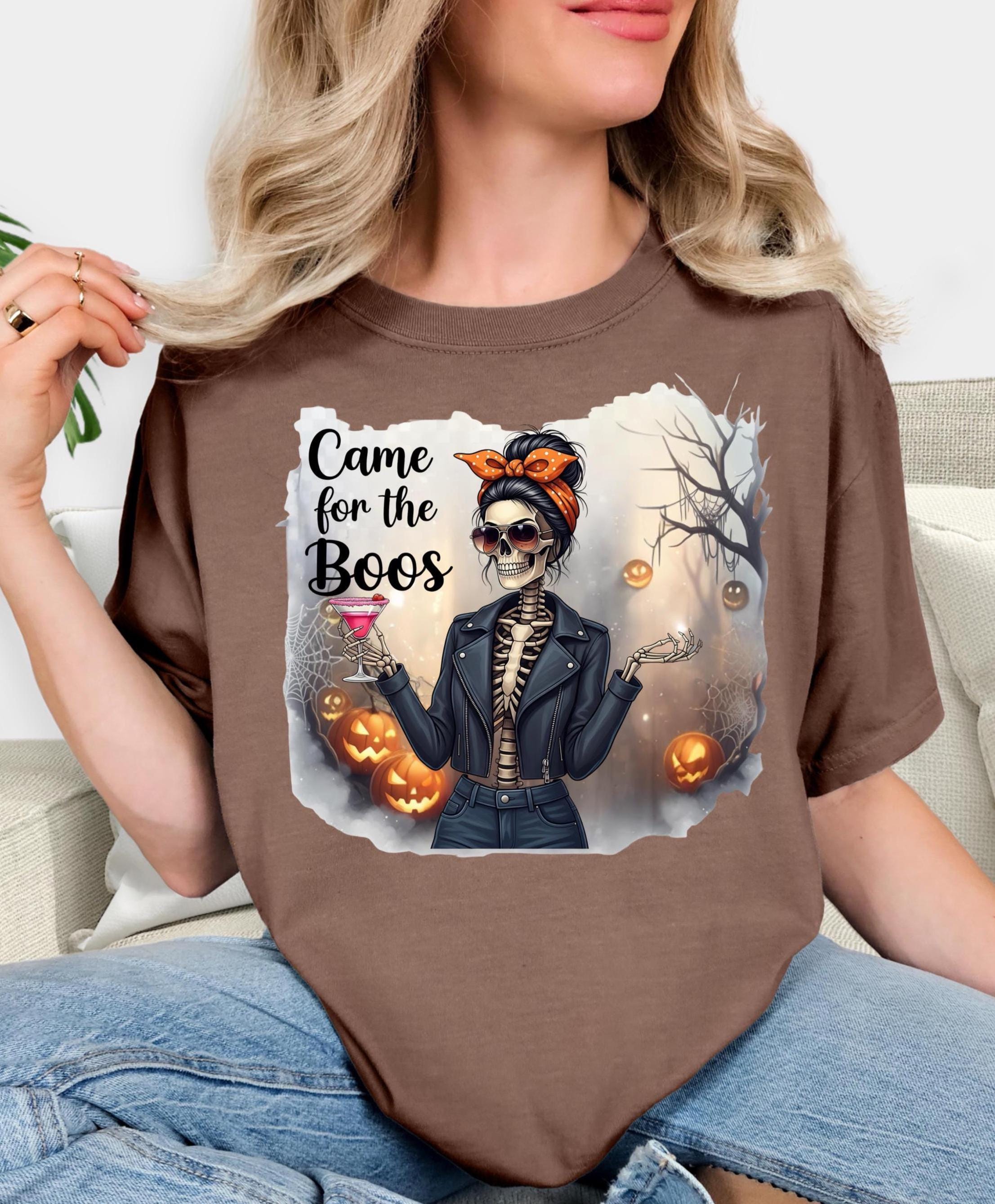 Halloween Skeleton Cocktail Comfort Colors T-Shirt: Spooky Sips