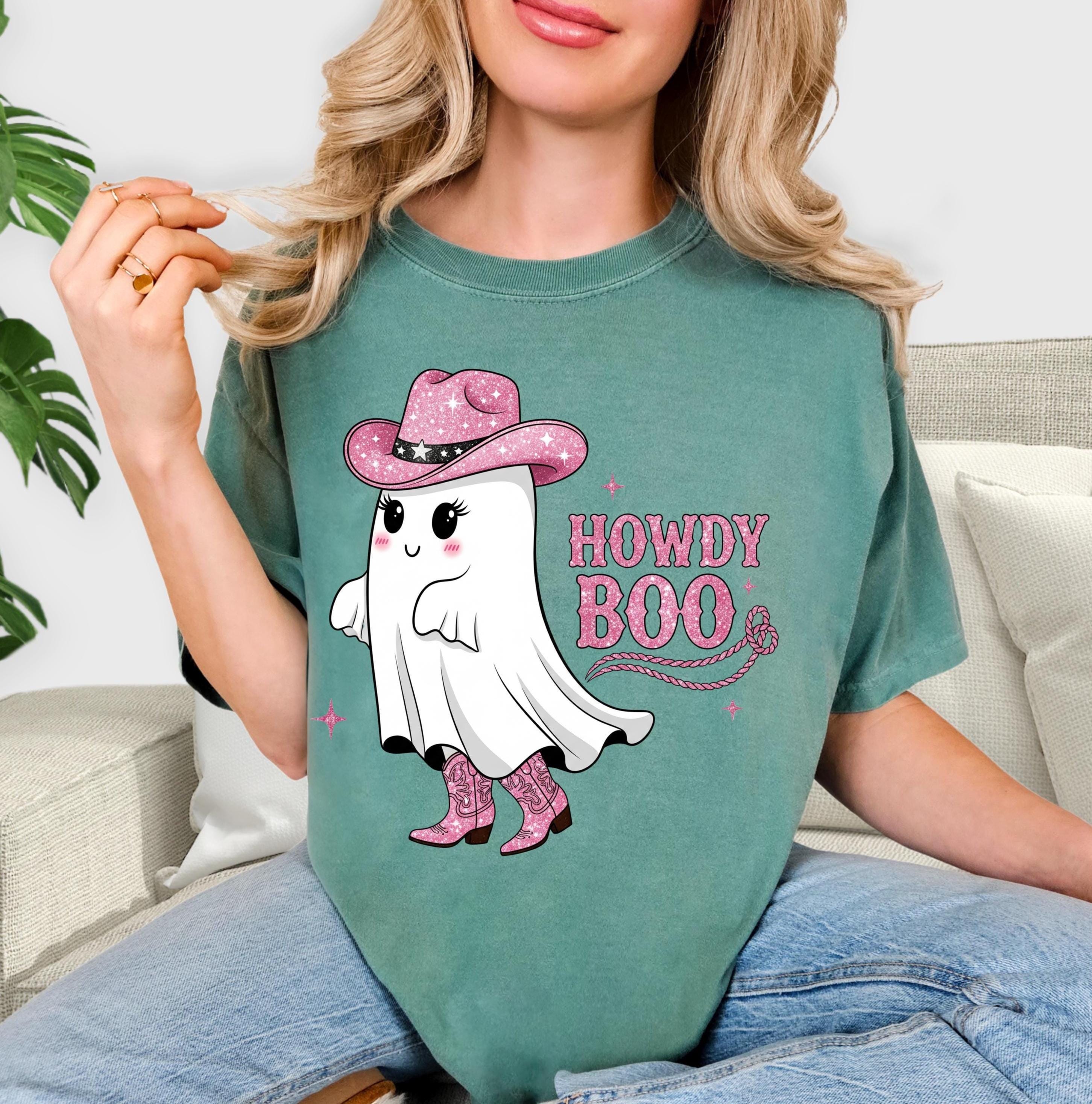 Howdy Boo Ghost T-Shirt: Cutesy Halloween Top