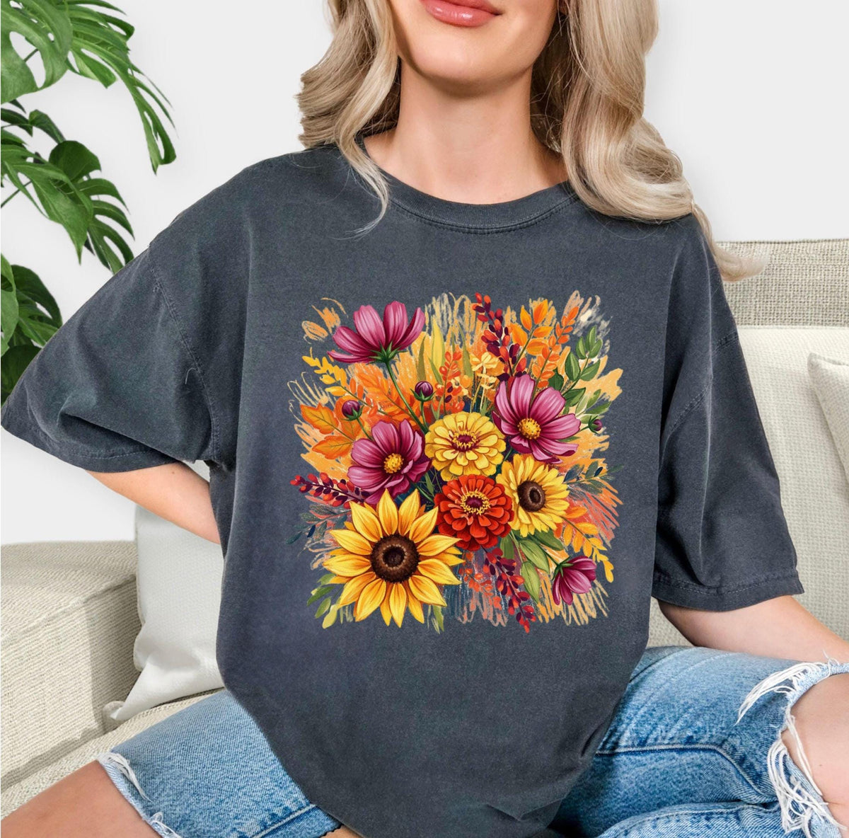 Trendy Wildflower tshirt, Fall Floral Shirt, Vintage flower top, seasonal shirt