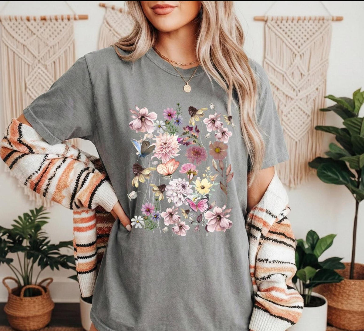 Boho wildflower cottage core tshirt, trendy shirt