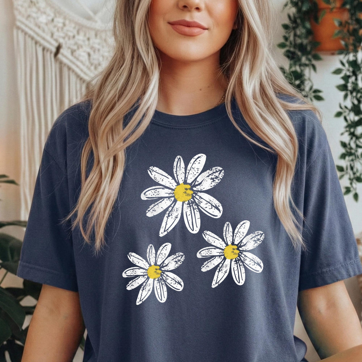Trendy Distressed Daisy Tee: Relaxed Fit Boho Summer Shirt
